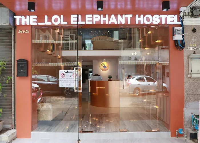 The Lol Elephant Hostel Bangkok